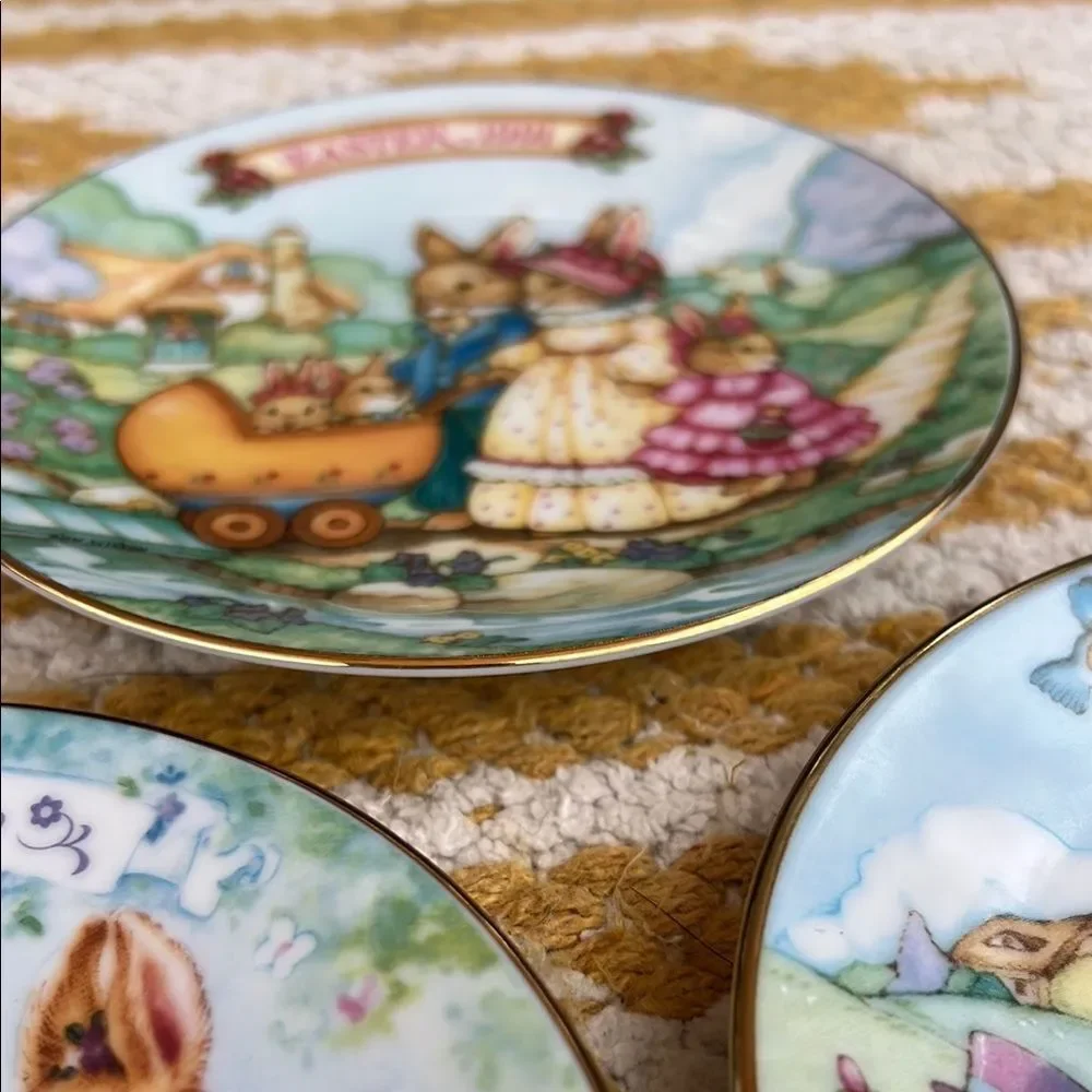 Avon Easter Collectible Plates Set 1991 1992 1993 Bunny Porcelain 22K Gold Trim